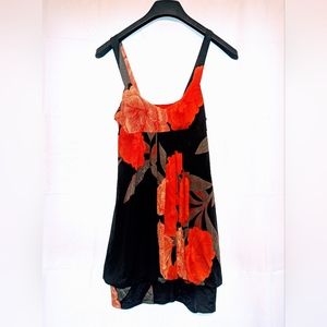 TwentyOne Large Black and Coral Floral Blouse